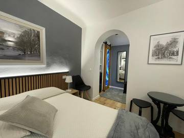 Chambre d’hôte pour 2 personnes, avec terrasse ainsi que vue et jardin à Volterra