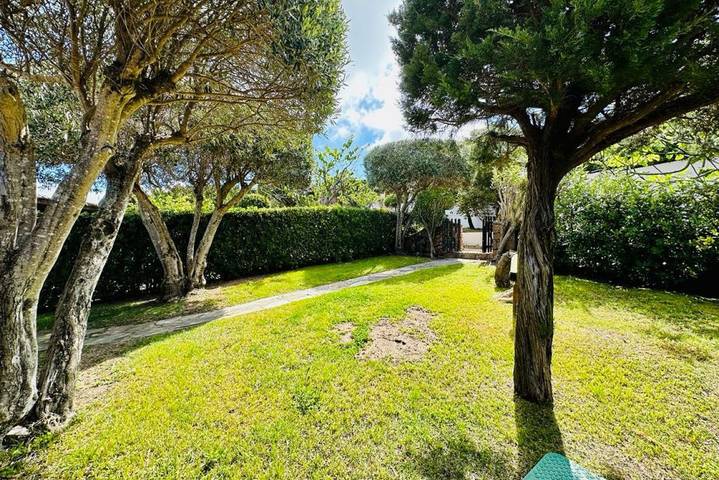 Appartement entier, Appartement de vacances pour 6 personnes avec jardin in Punta Molara, San Teodoro