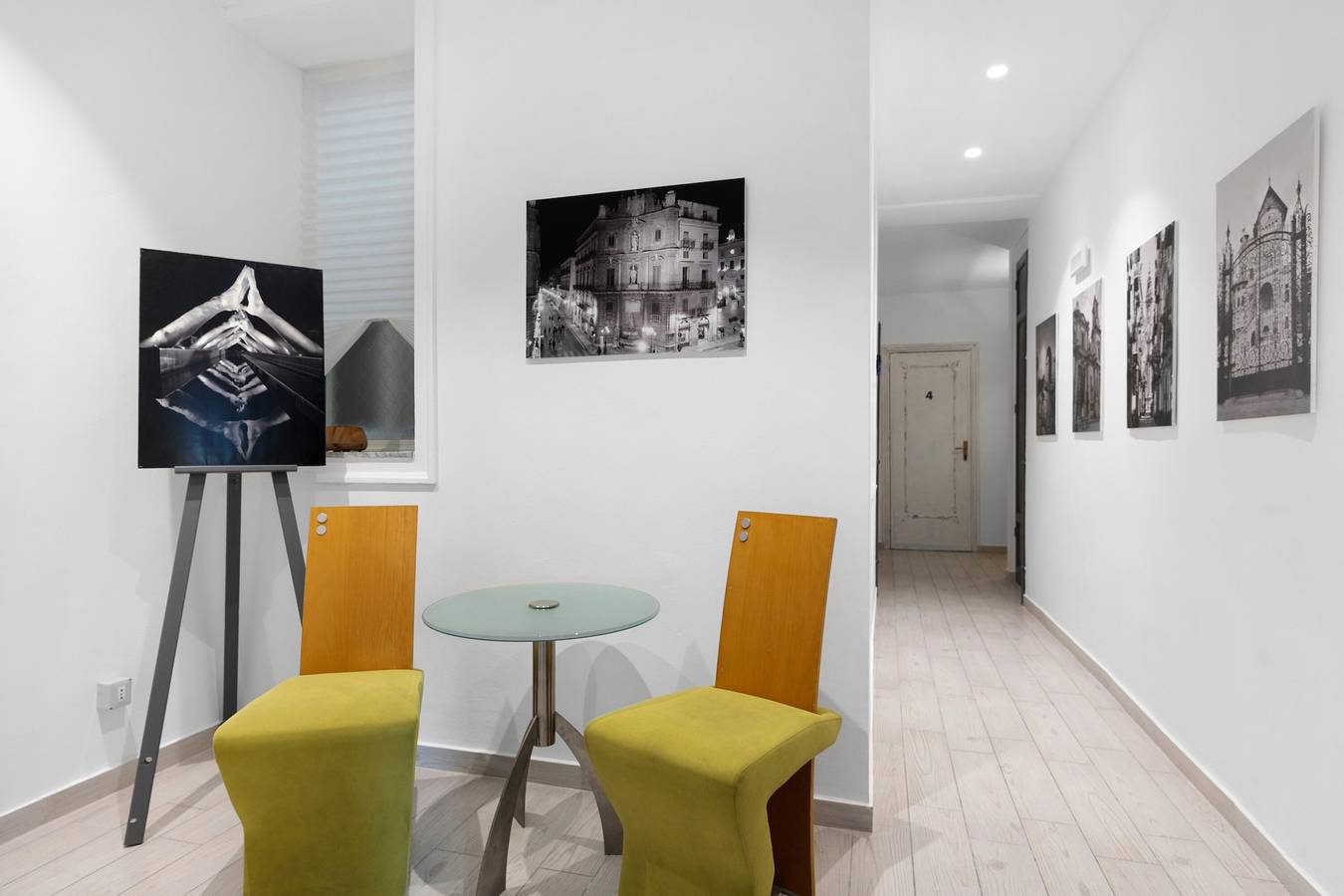 Habitación 'Myla's Rooms - 1' con balcón, Wi-Fi y aire acondicionado in Palermo, Provincia de Palermo