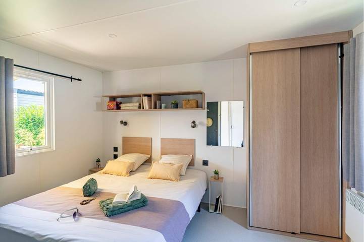 Mobil home pour 4 personnes, avec piscine ainsi que terrasse et jardin, adapté aux familles à Saint-Aubin-sur-Mer (Calvados) - 4