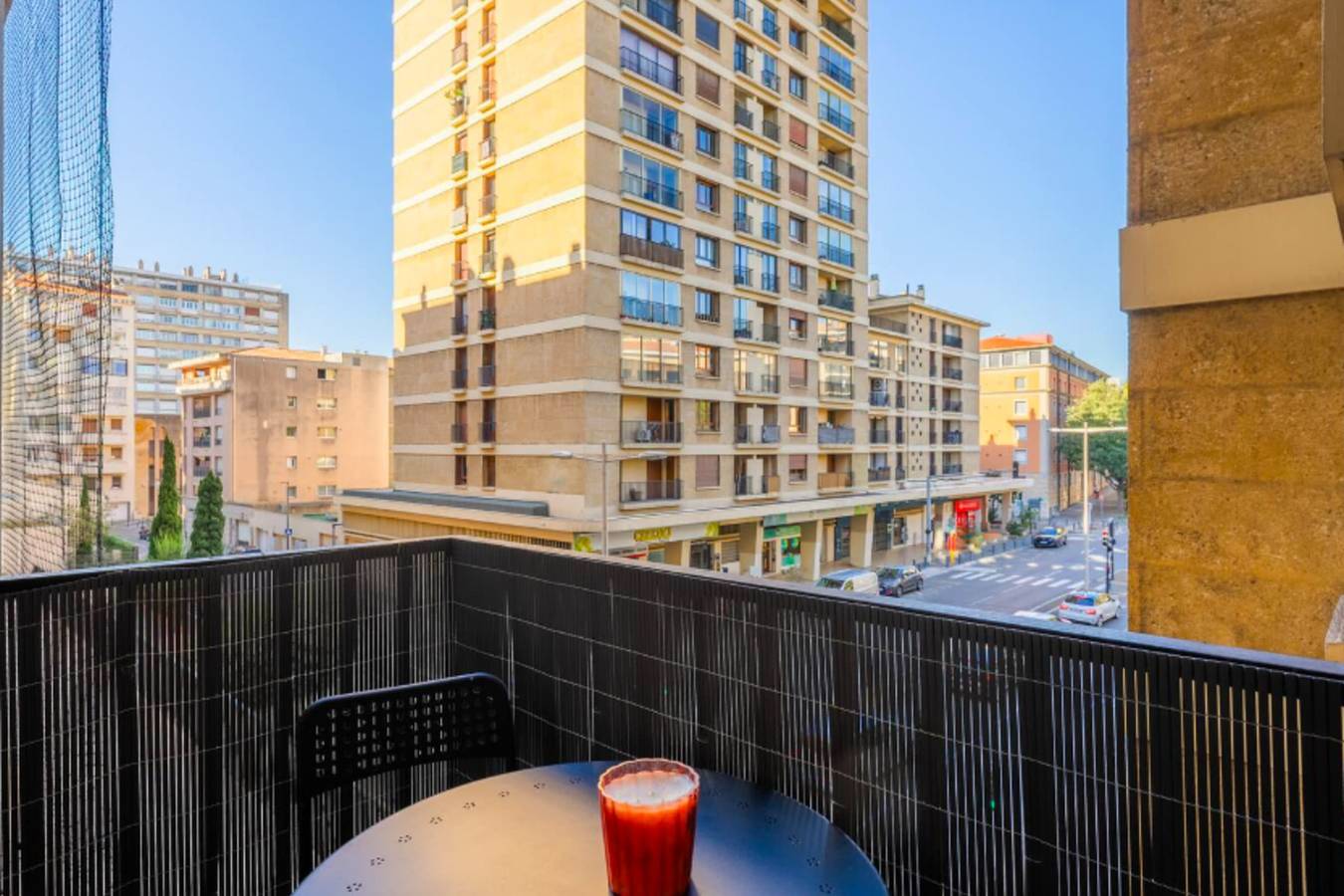 Apartamento entero, Apartamento de vacaciones para 6 personas con balcón in Aix-en-Provence, Costa mediterránea (Francia)