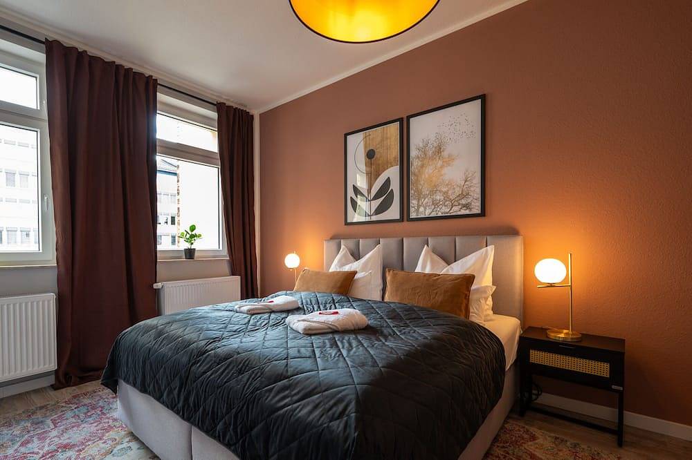 Ganze Wohnung, Maremar Apartments | Design | Boxspringbett | Küche | Zentral | Arbeitsplatz in Gera, Ostthüringen