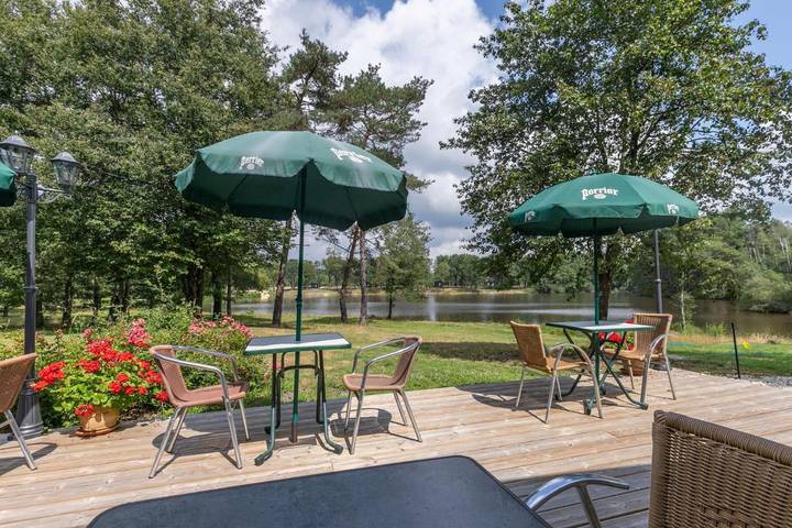 Location de vacances pour 4 personnes, avec terrasse à Neuvy-sur-Barangeon - 3
