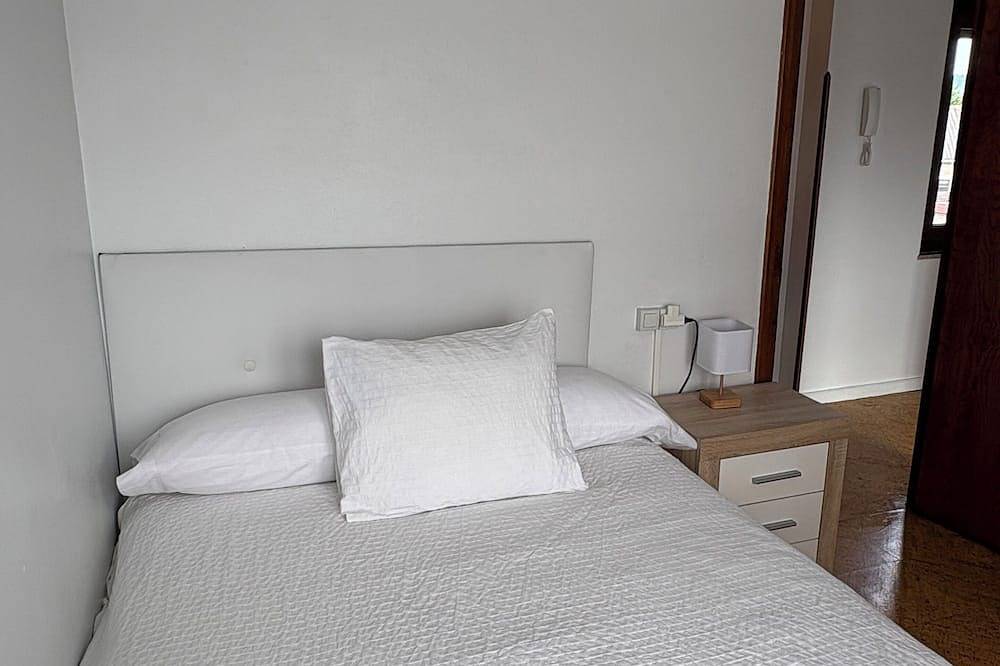 Entire apartment, Los Campones Vacation Home in Siero, Asturias Province