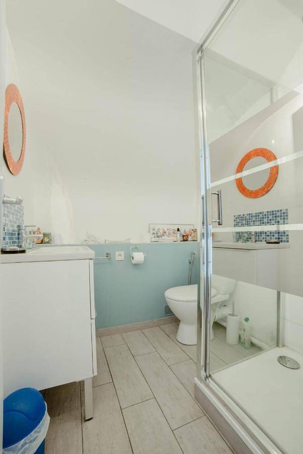 Gîte pour 4 personnes, avec vue ainsi que jardin et terrasse, animaux acceptés à Lussault-sur-Loire - 2