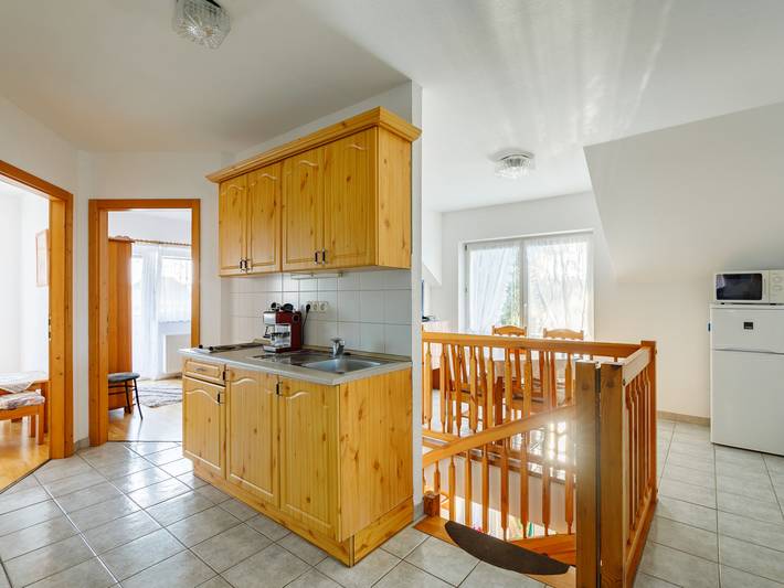 Ferienwohnung für 5 Personen, mit Balkon und Terrasse sowie Garten in Balatonmariafürdö - 4