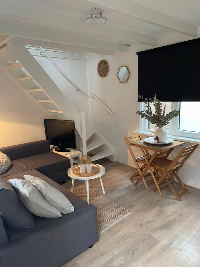 Ferienhaus für 3 Personen, mit Terrasse und Garten in Katwijk - 2
