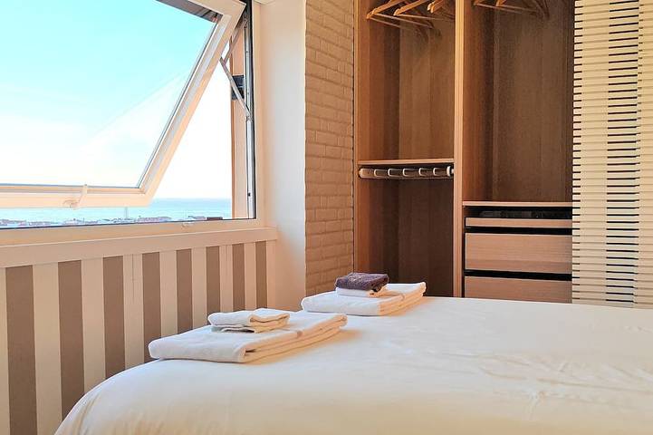 Appartement entier, Penthouse Panorama ❤️ Vues océaniques à 180º | Meilleures vues en ville in Espinho, District de Aveiro