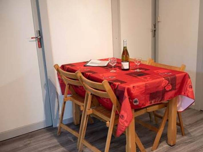 Gîte pour 6 personnes, avec bassin pour enfant, animaux acceptés à Joyeuse - 4