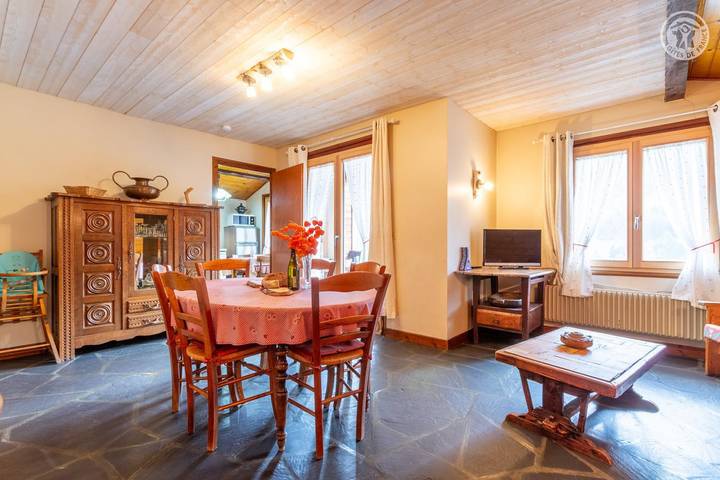 Gîte pour 6 personnes, avec balcon/terrasse, animaux acceptés