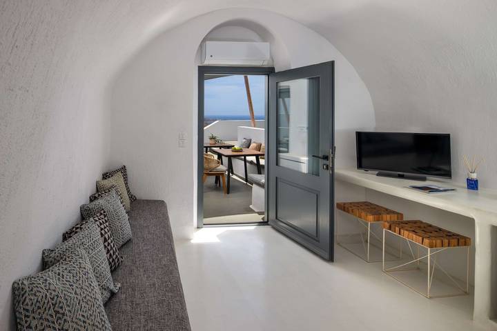 Ganze Wohnung, Ferienwohnung für 4 Personen mit Garten in Akrotiri, Santorin