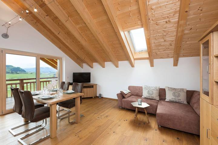 Ferienwohnung für 2 Personen, mit Ausblick und Balkon in Hopferau - 3