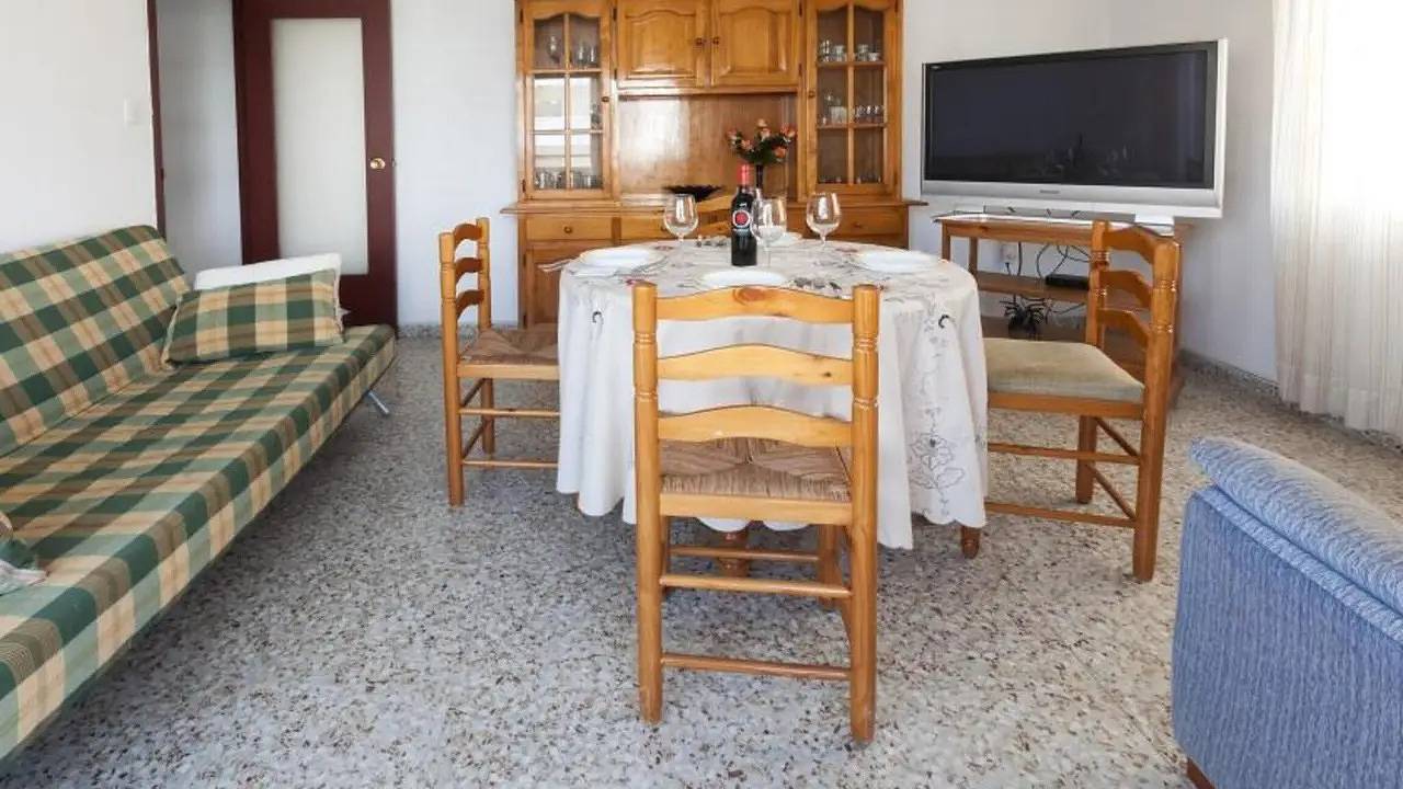 Apartamento vacacional entero, Apartamento de vacaciones para 5 personas in Daimuz, Costa de Valencia