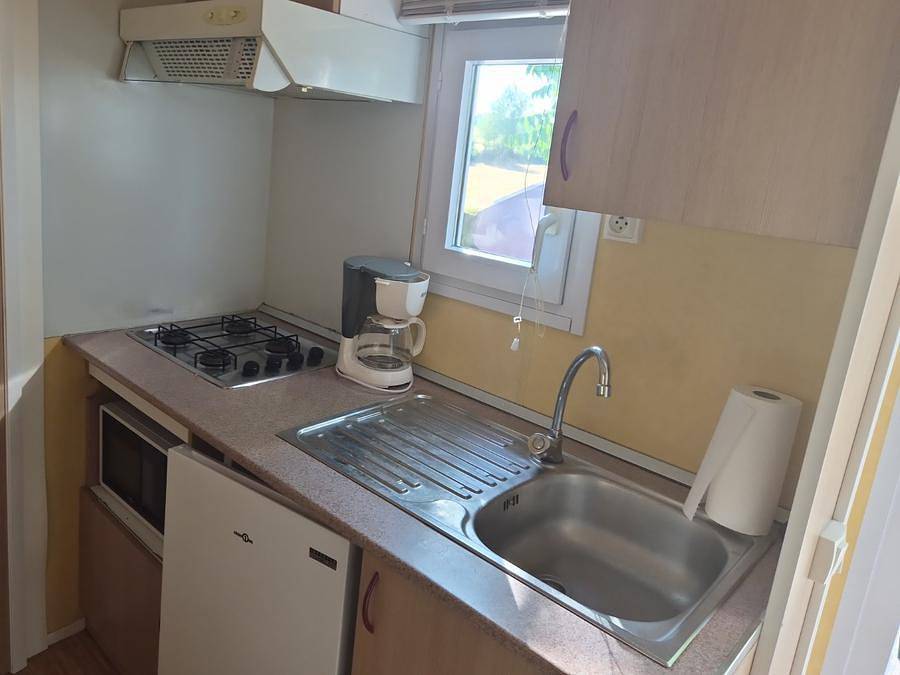 Camping la Ripole - Mobilhome 4 personnes - Mobil-home Eco Nature – 2 chambres – sanitaires communs in Abjat-sur-Bandiat, Parc naturel régional Périgord-Limousin