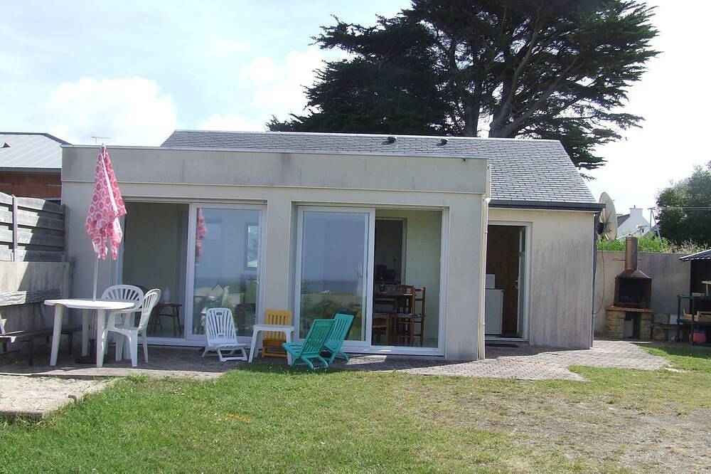 Appartement entier, Joli studio 4 personnes face à la mer d'Iroise in Lampaul-Plouarzel, Région de Brest