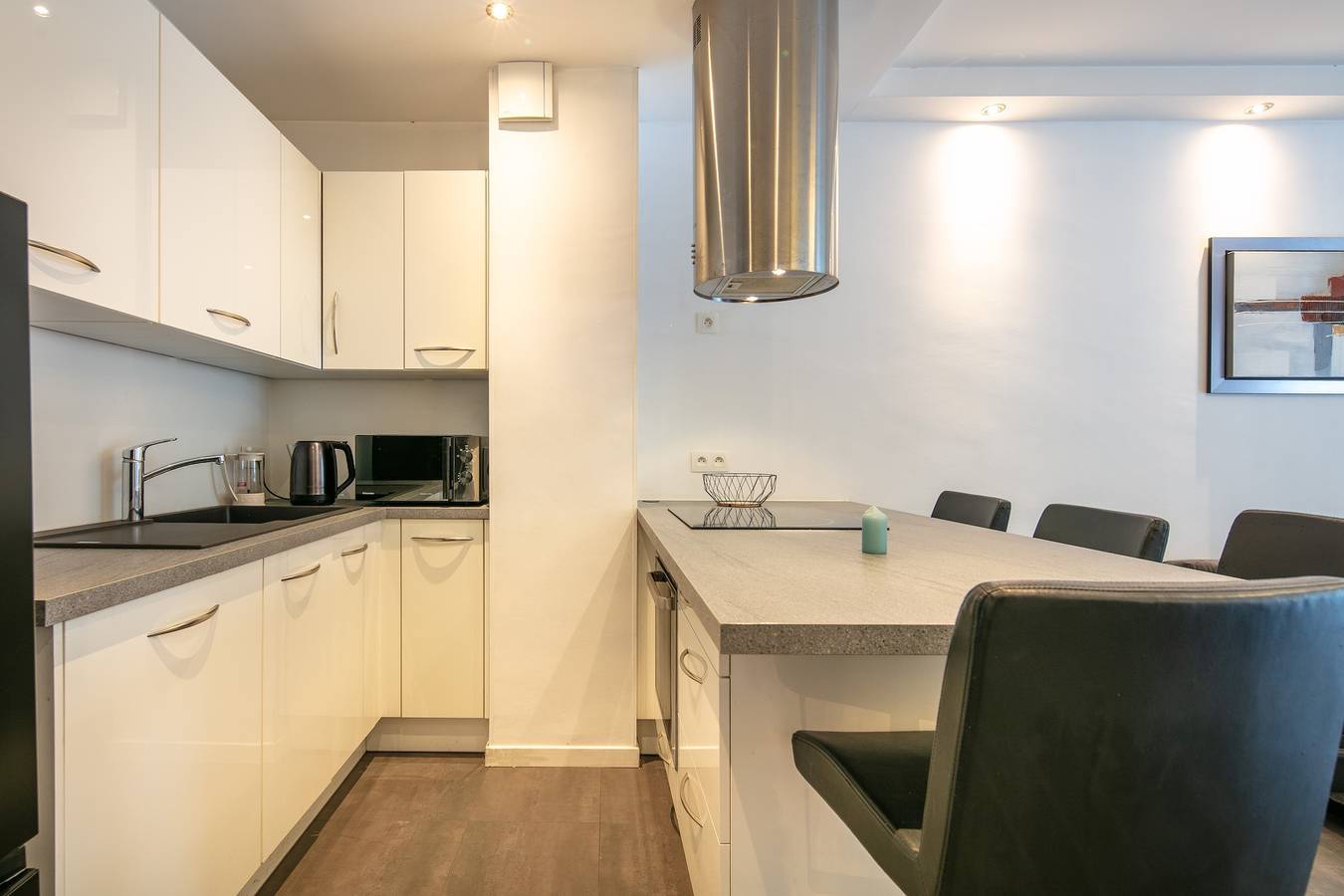 Ganze Wohnung, Ferienwohnung für 4 Personen mit Terrasse in Grenoble, Isère