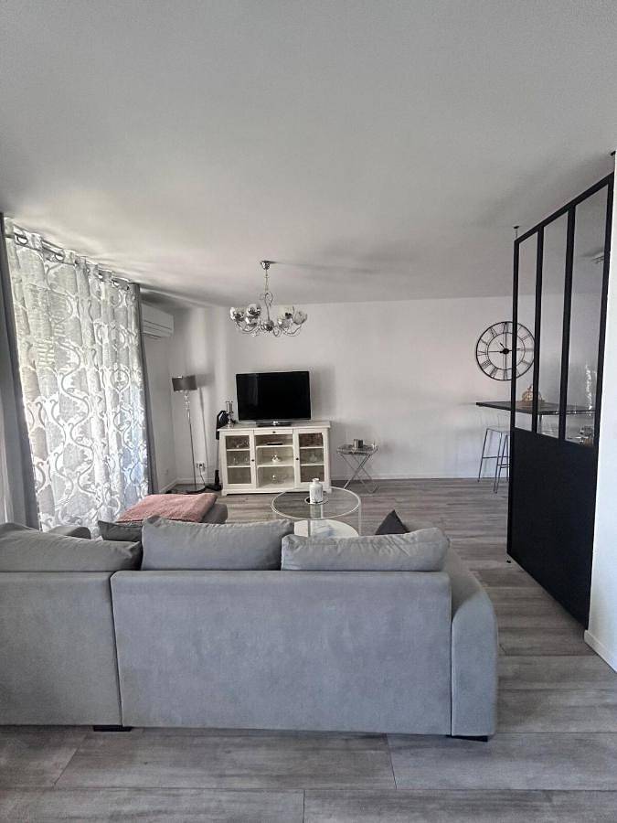 Appartement entier, Cocon familial in Montluçon, Région de Montluçon