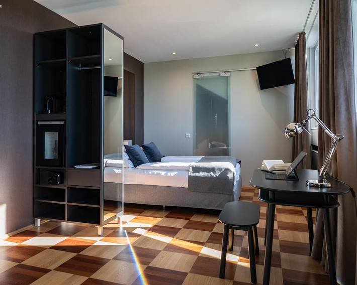 Hotel für 2 Personen, mit Terrasse und Garten sowie Sauna und Ausblick in Mülheim Köln - 4