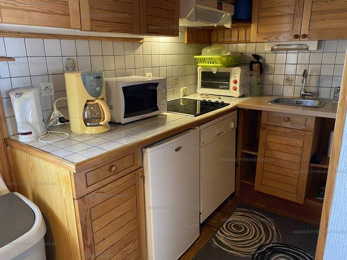 Gîte pour 6 personnes, avec vue sur le lac et jardin, animaux acceptés à Les Angles - 4
