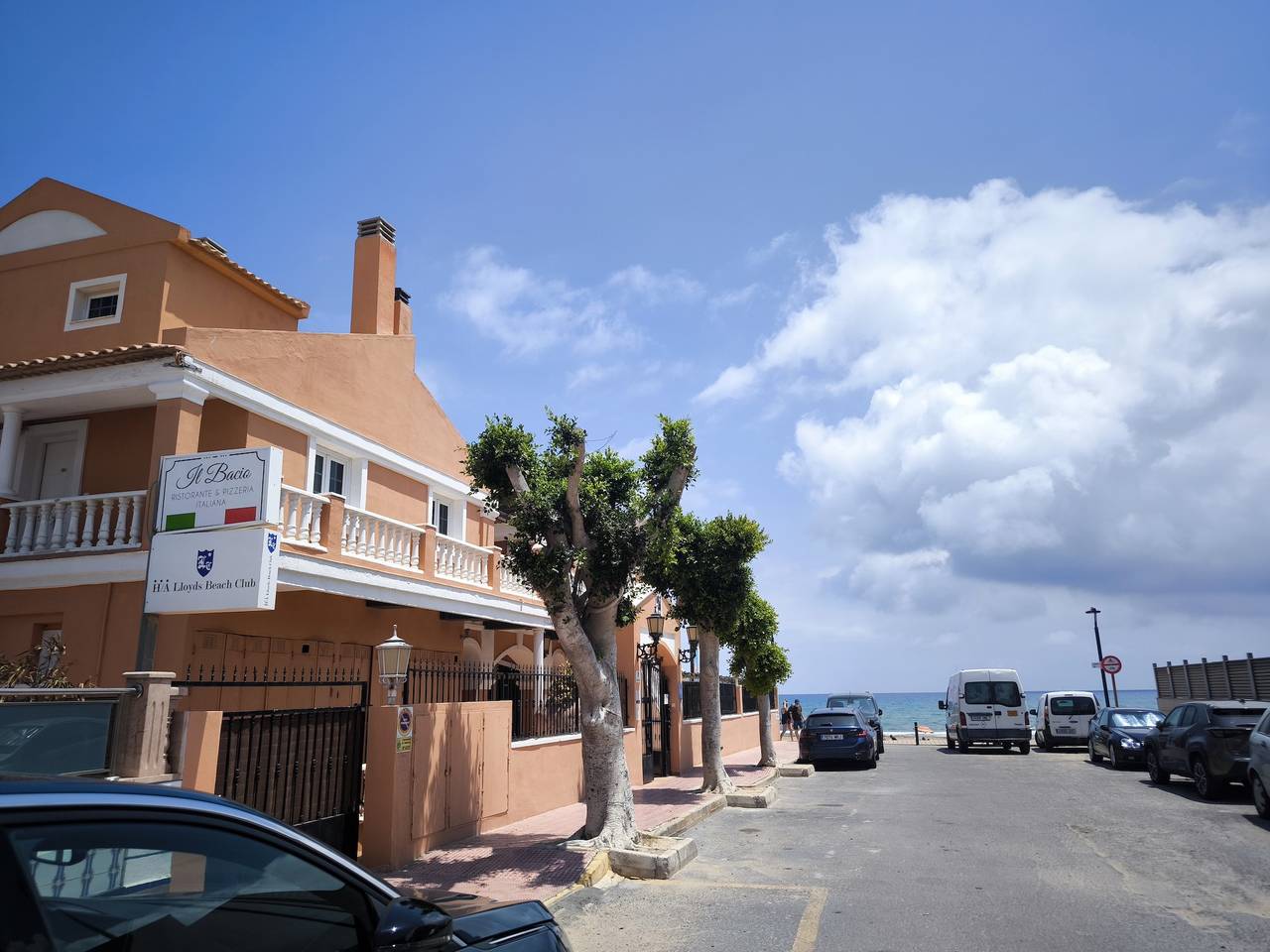 Apartamento entero, Bungalow adosado a orillas del mar en La Mata in Torrevieja, Costa Blanca