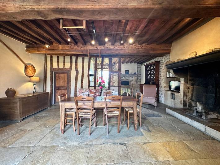 Charmantes Haus im Morvan, 1 Schlafzimmer, Garten, nahe Vézelay in Pierre-Perthuis, Naturpark Morvan