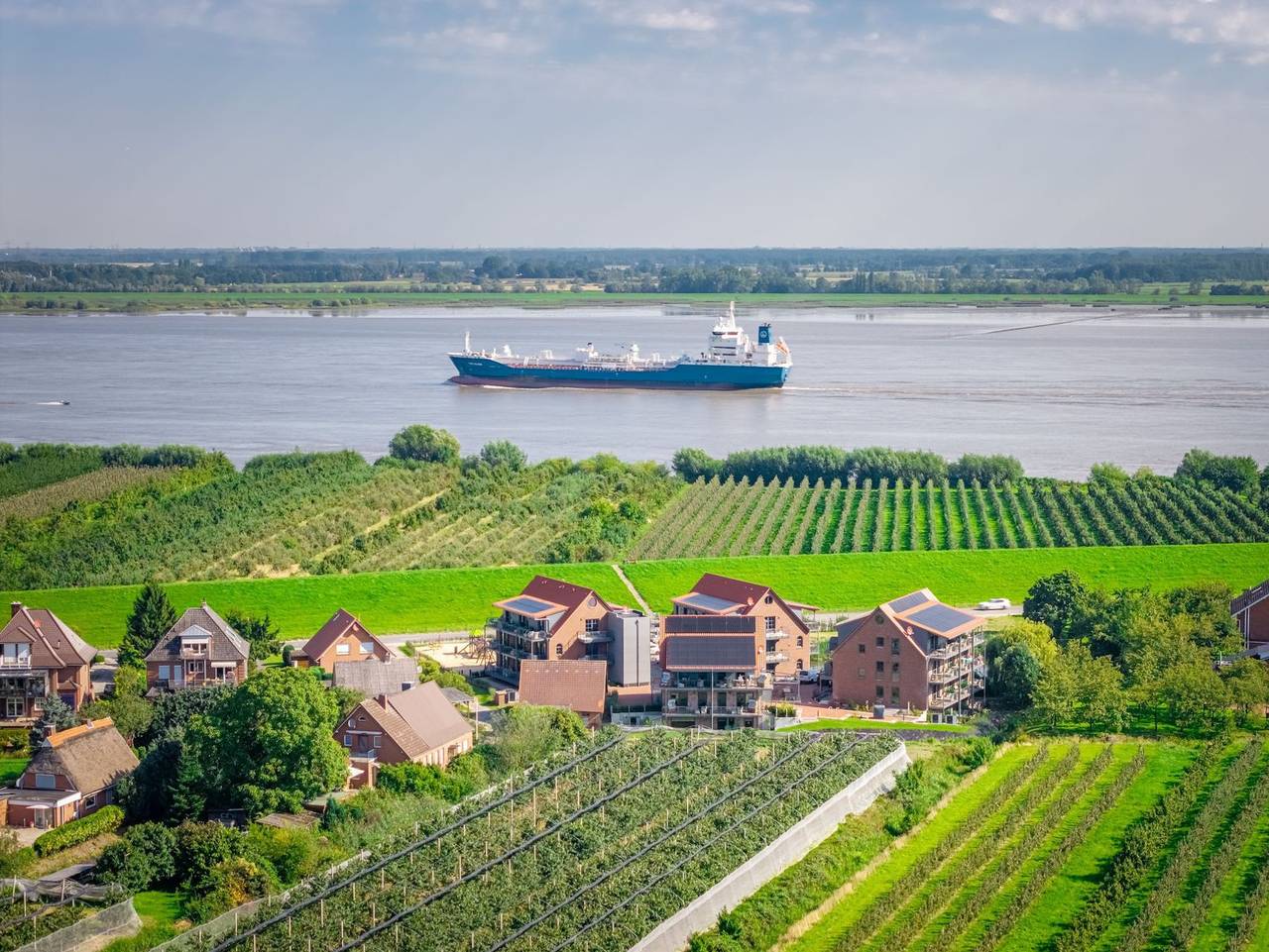 Ganze Ferienwohnung, Ferienresidenz - Rakabp-4P in Grünendeich, Altes Land Stade