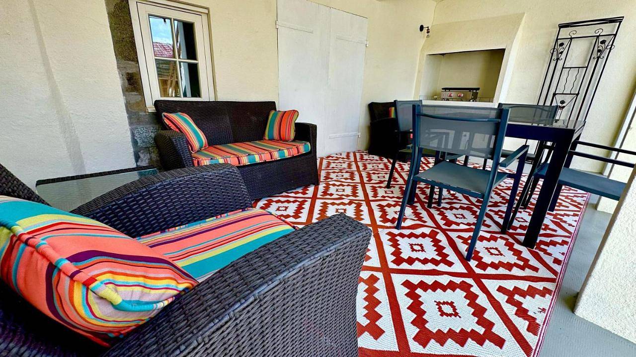 Two-Bedroom House in Fongrave, Région de Villeneuve-sur-Lot