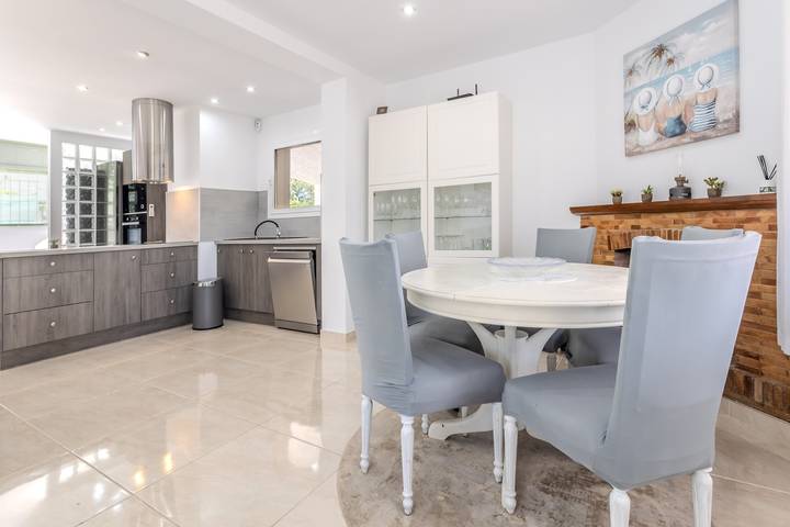 Villa 'Anna' mit Meerblick, Wi-Fi und Klimaanlage in Platja d'Aro, Costa Brava