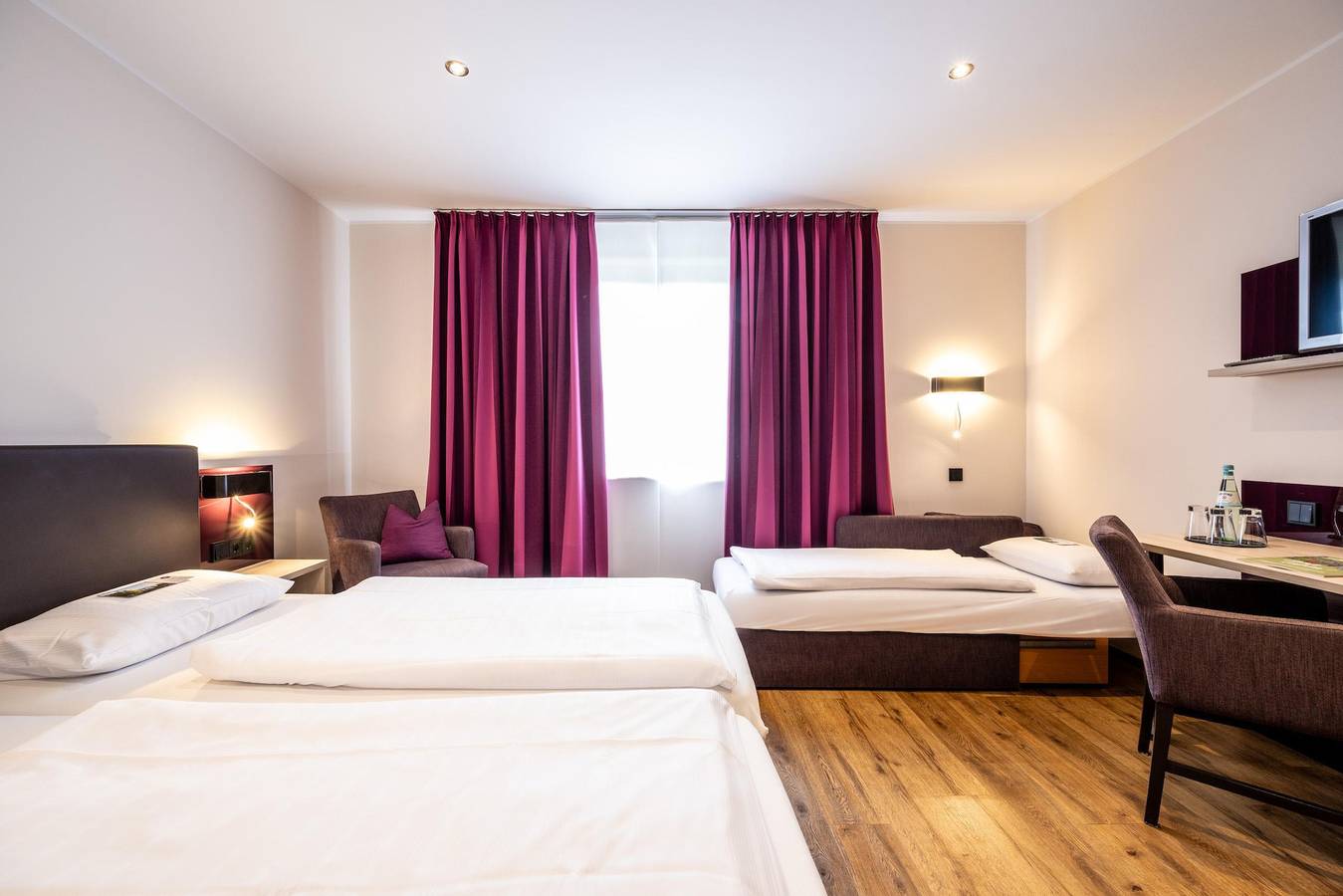 Dreibettzimmer Klassik Bachseite in Ockfen, Landkreis Trier-Saarburg