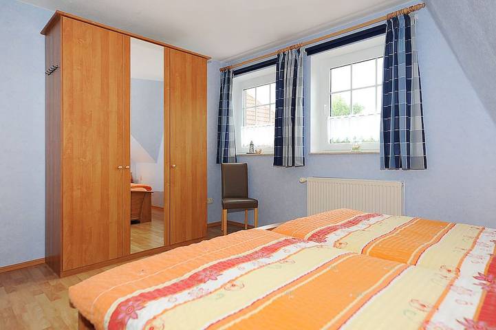 Ferienwohnung für 4 Personen, mit Terrasse und Garten in Stedesdorf - 3