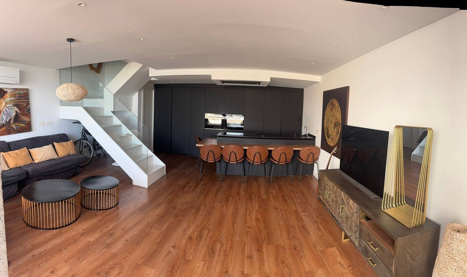 Appartamento intero, Appartamento 'Duplex Paradiso sul Mare' con Vista Mare, Wi-Fi e Aria Condizionata in Torremuelle, Benalmádena