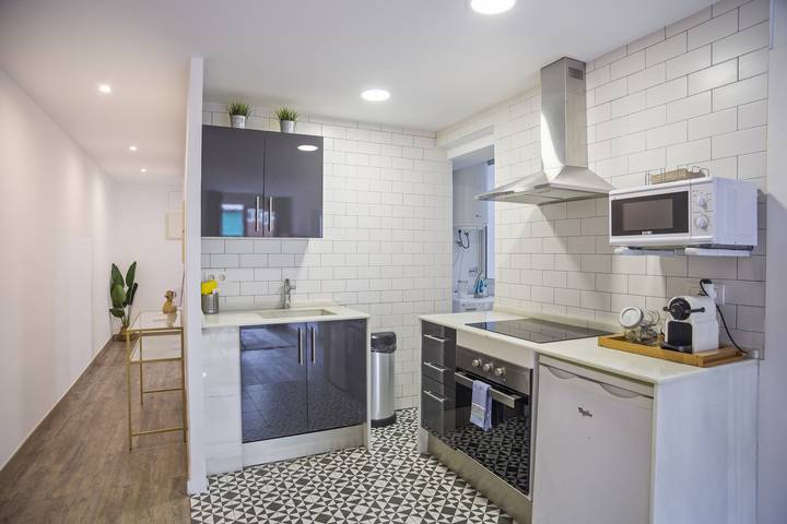 Ganze Wohnung, G53 in Barcelona Zentrum, Barcelona