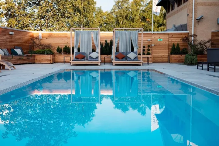 Hotel für 2 Personen, mit Sauna und Whirlpool sowie Garten und Pool - 1