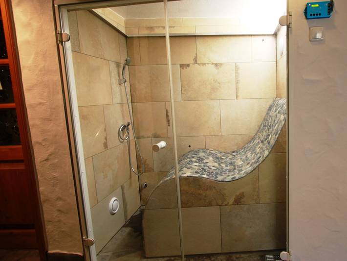 Ferienwohnung für 3 Personen, mit Garten und Balkon sowie Pool und Sauna in Zell (Mosel) - 4