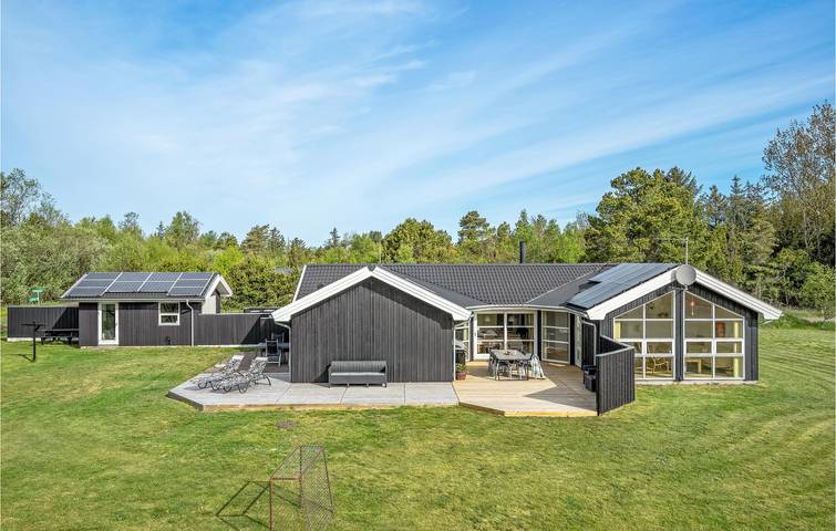 Ferienhaus für 10 Personen, mit Sauna und Whirlpool sowie Garten, mit Haustier in Bratten - 2