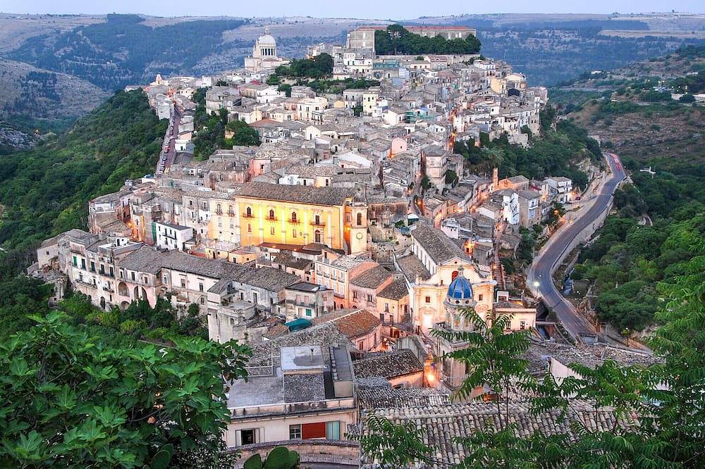 Entire apartment, 1 bedroom cozy apartment in Ragusa in Ragusa, Ragusa Province
