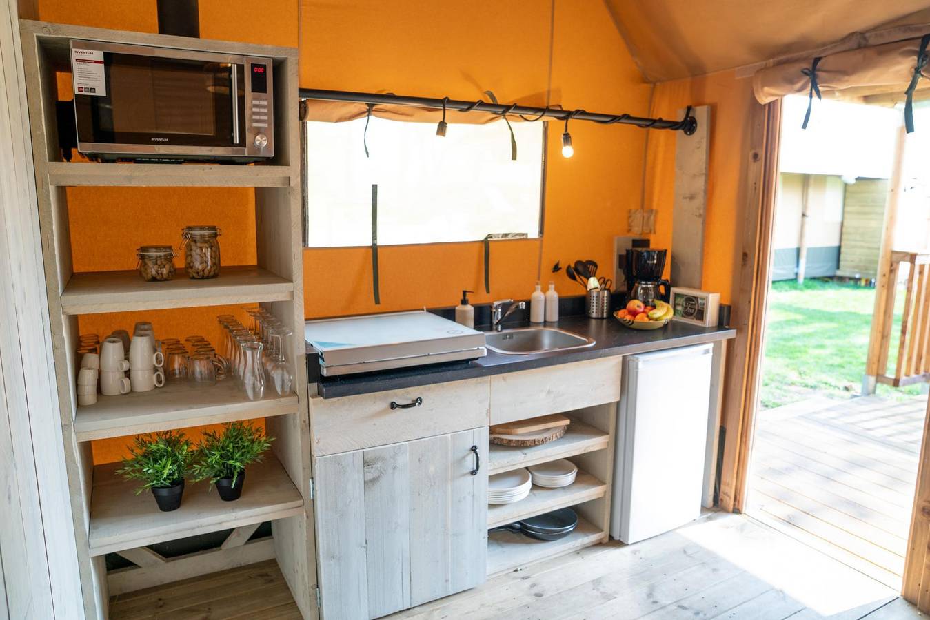 Vakantiehoeve Si-Es-An — Ranger Lodge | 6 Personen in Hardenberg, Regio Zwolle