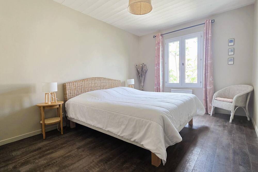 Appartement entier, La Passerelle Grande Maison avec Piscine chauffée in Rivedoux-Plage, Île de Ré