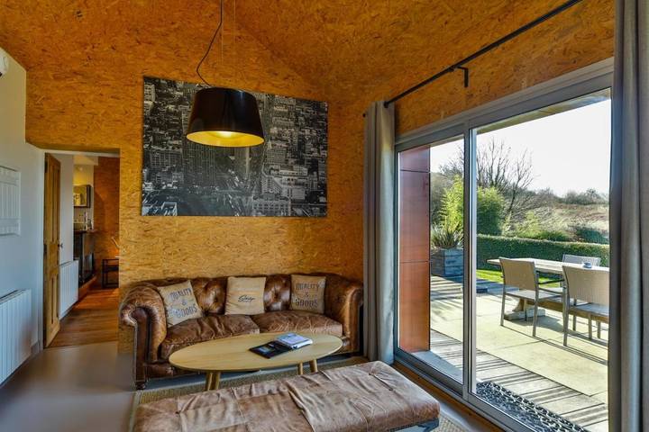 Location de vacances pour 4 personnes, avec vue et jardin ainsi que sauna et piscine à Villerville - 3