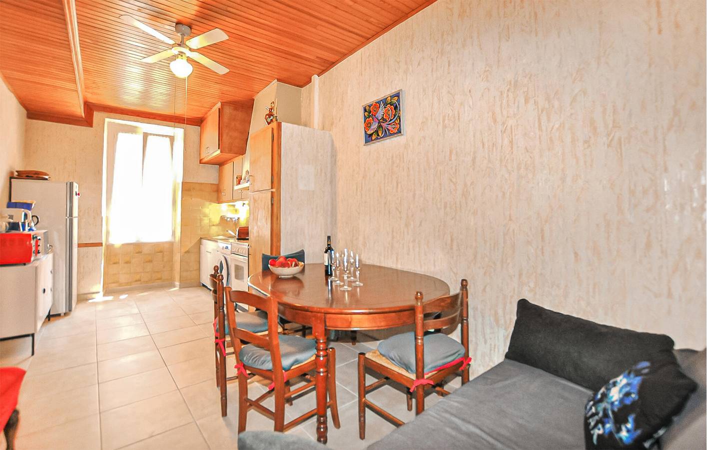 Appartement confortable au bord de la mer avec parking, chauffage et cuisine in Côte Vermeille, Port-Vendres
