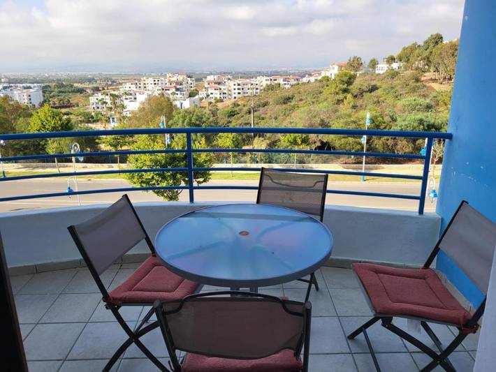 Appart’hôtel pour 2 personnes, avec vue et piscine ainsi que bassin pour enfant et jardin