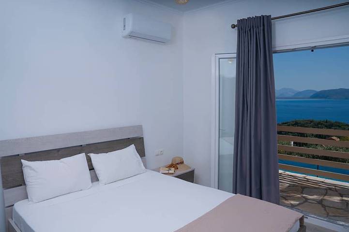 Villa Vasso Two-Bedroom Sea View Residence near Kerasia Beach in Paralia Kerasia, Korfu