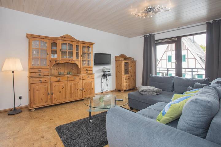 Ferienhaus für 4 Personen, mit Balkon und Pool sowie Balkon/Terrasse in Winterberg - 2