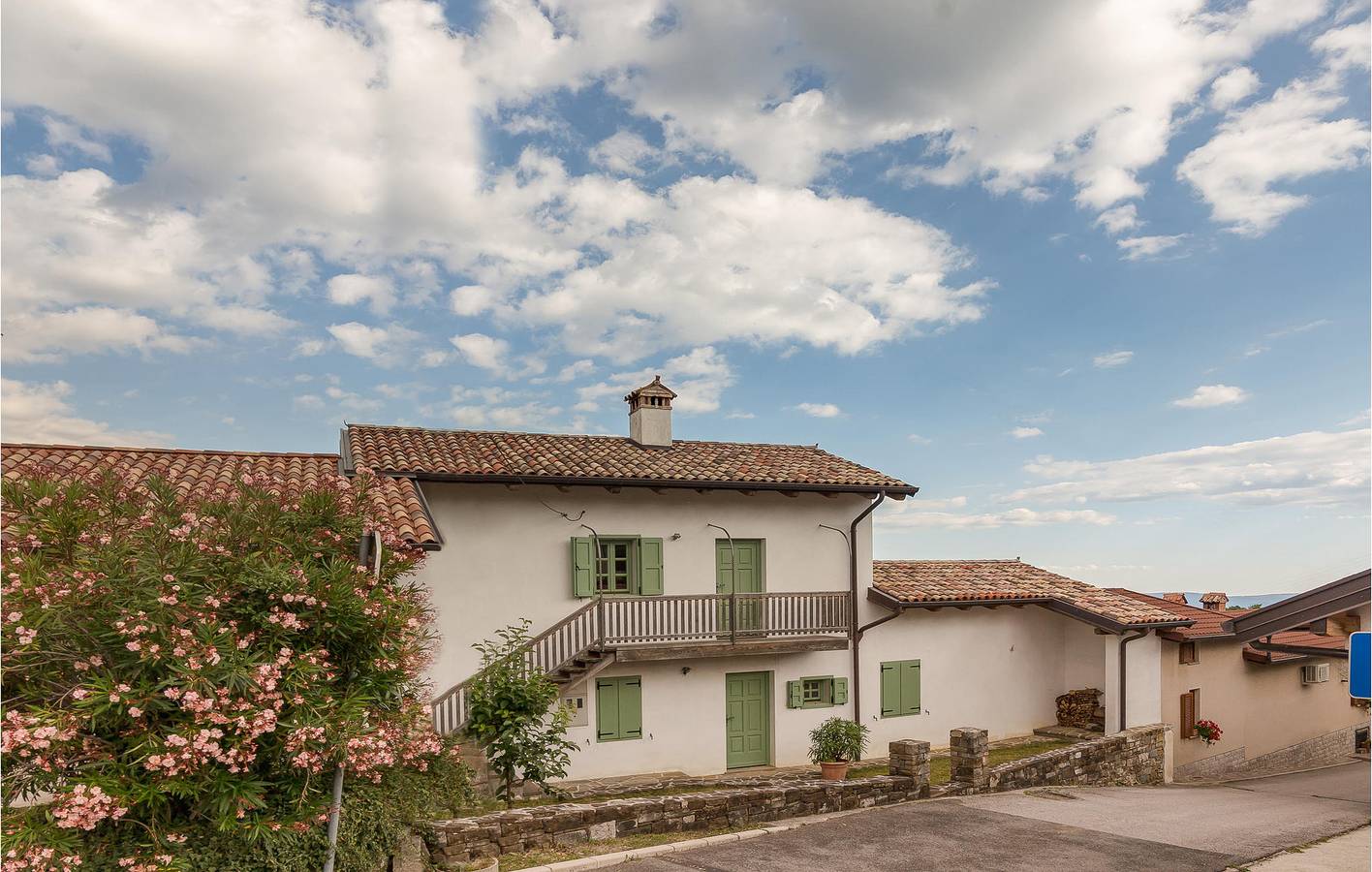 Ferienhaus für 10 Personen mit Terrasse in Brda, Slowenien