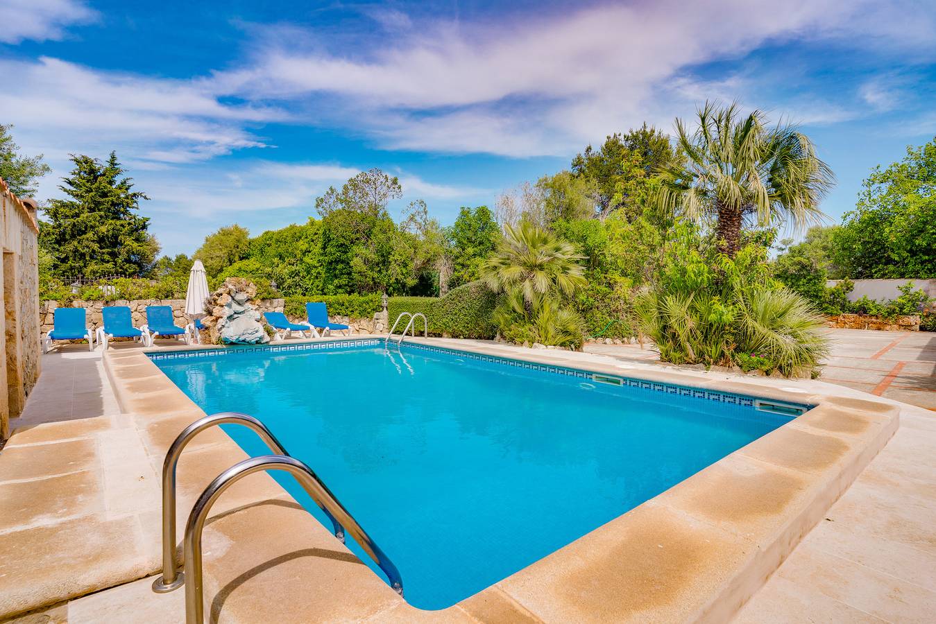 Lorenzo Finca für 9 mit pool nur 4,5 km zum Meer in Alcúdia, Mallorcas Küste