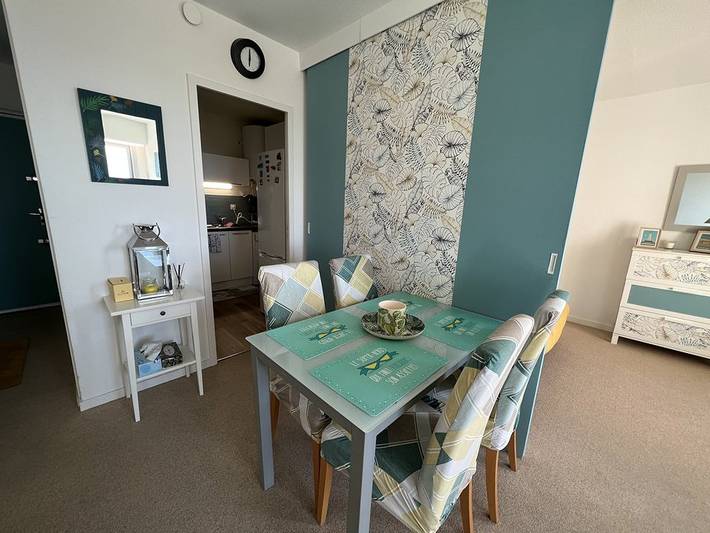Apartamento vacacional entero, Apartment completely renovated and tastefully decorated in Soulac-sur-Mer, Lesparre-Médoc region