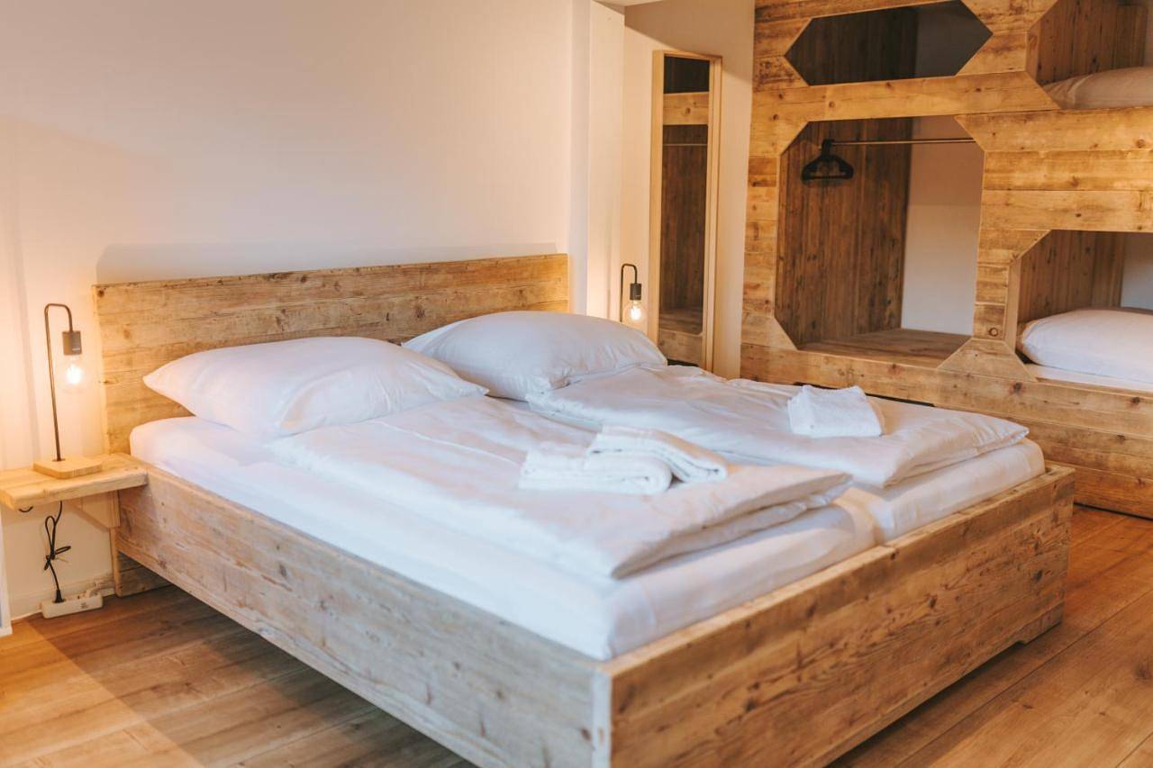 Waldtraum Lodge Winterberg für 10 Personen mit Garten und Grill in Winterberg, Hochsauerlandkreis