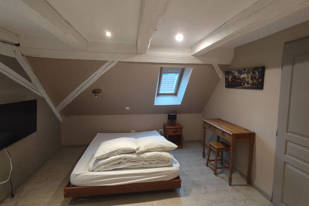 Between Colmar and Grand Ballon \ntownhouse with garden and double garage in Guebwiller, Parc naturel régional des Ballons des Vosges