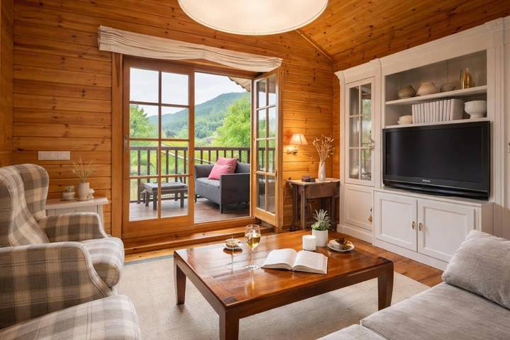 Ferienwohnung für 5 Personen, mit Seeblick und Balkon sowie Ausblick - 1