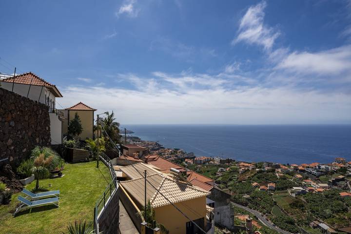 Casa de férias para 9 pessoas, com Varanda e Jardim em Câmara de Lobos